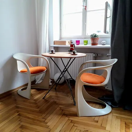 Apartment Metro Politechnika *